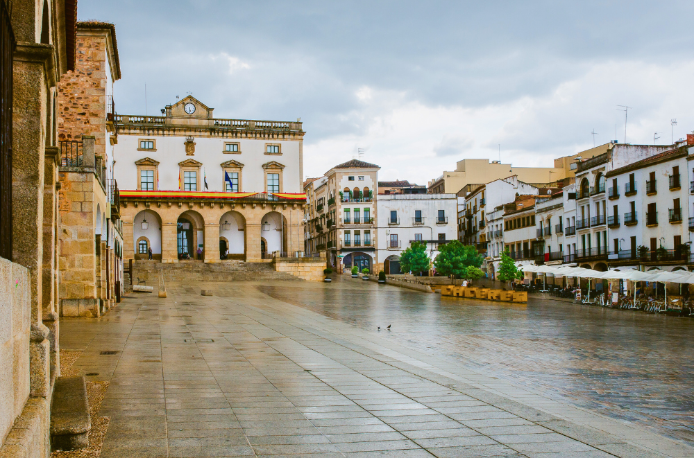 Things to do in Cáceres - Visit Plaza Mayor in the city center