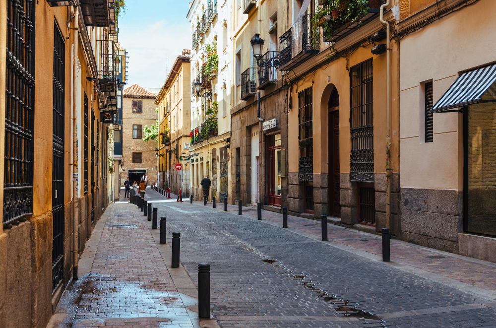 Narrow street in Barrio de las Letras, Madrid's literary quarter