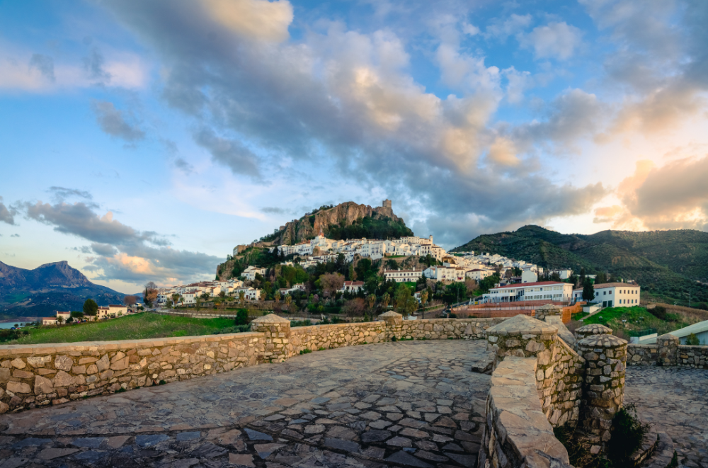 Panoramic view of Zahara de la Sierra
